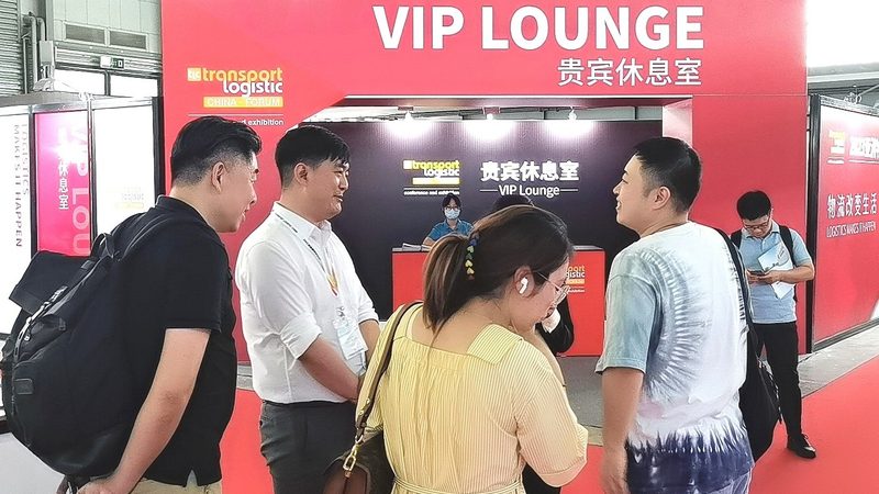 定制灯箱，如何选择合适的厂家？**